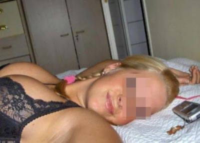 Baise à 3 à Montreuil Baise à 3 à Montreuil