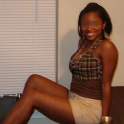 Je recherche un arabe bien gaulé à Lyon pour une baise hard