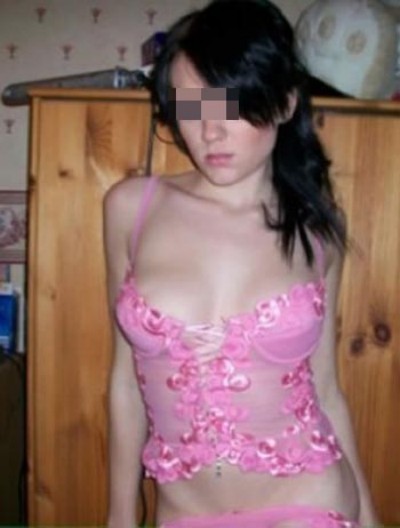 Grosse chiennasse souhaiterait pomper de bites bien lisses sur Lyon Grosse chiennasse souhaiterait pomper de bites bien lisses sur Lyon