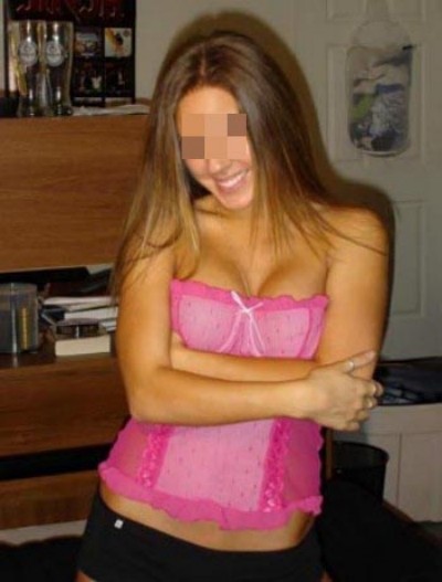 Fille séduisante veut un sexe bien long à pomper sur Évreux Fille séduisante veut un sexe bien long à pomper sur Évreux