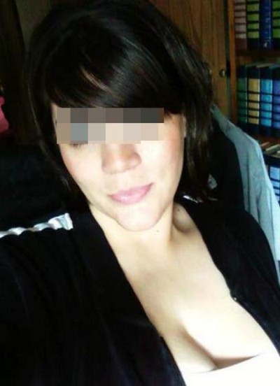 Salope sans tabou recherchant un homme voulant baiser à Paris