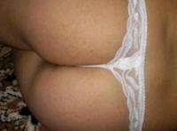 Grosse chiennasse veut sucer des queues poilues sur Saint-Étienne