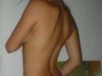 Vraie cochonne de Salon-de-Provence qui adore les plans sodomie