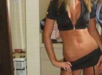 Fille célib de Vannes pour une pipe