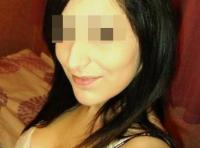 Femme très cochonne aimant faire des gateries