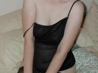 Femme soumise à Saint-Ouen pour une fellation