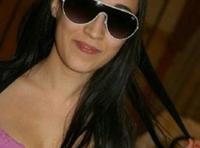 Fille dépravée qui désirerait de pines de plus de 18cm à pomper à Caluire-et-Cuire