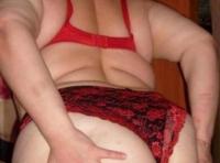 Grosse suceuse désire sucer une pine de plus de 20cm sur Reims