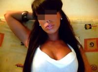 Obsédée sexuelle à Saint-André qui adore la pipe sans capote