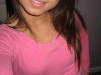 Belle fille chaude recherchant un homme au sang chaud à Alfortville pour une pipe sans capote